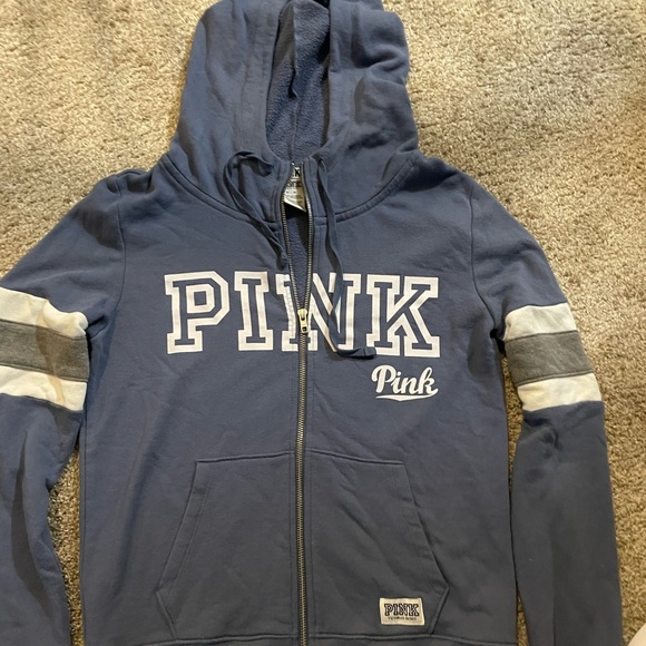 Pink - Picture 2 of 6